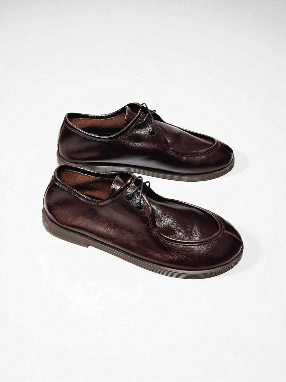 WALKER SHOES