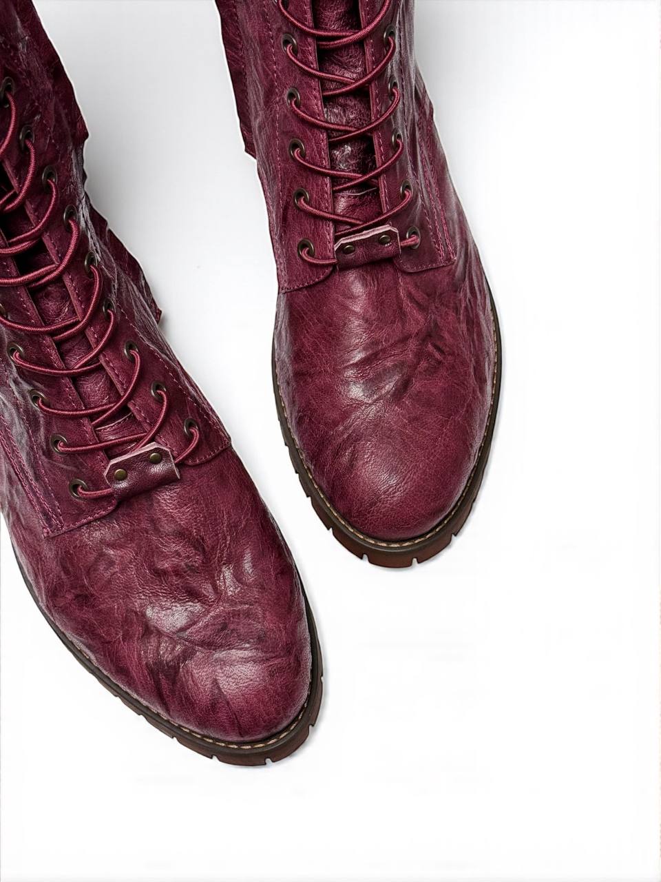 BOOTS REBEL BURGUNDY