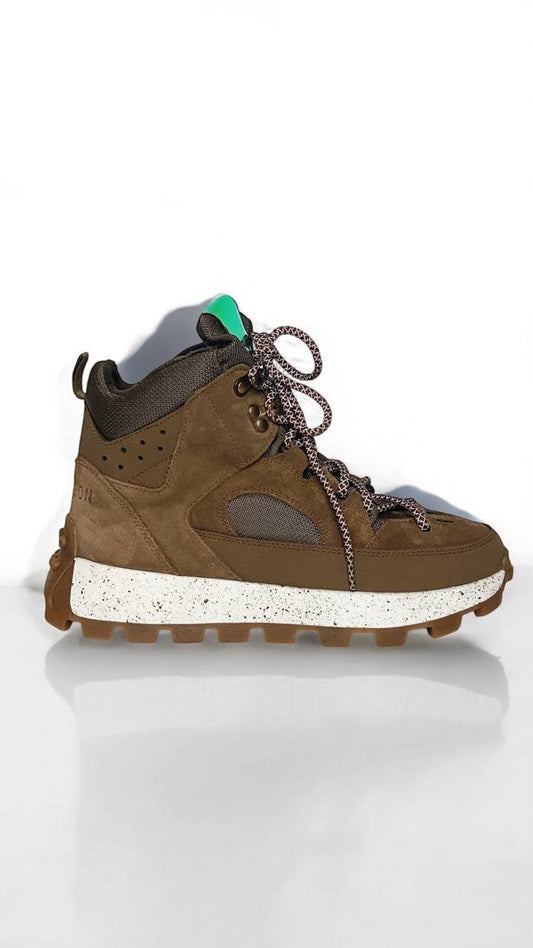WINTER HIKERS BROWN
