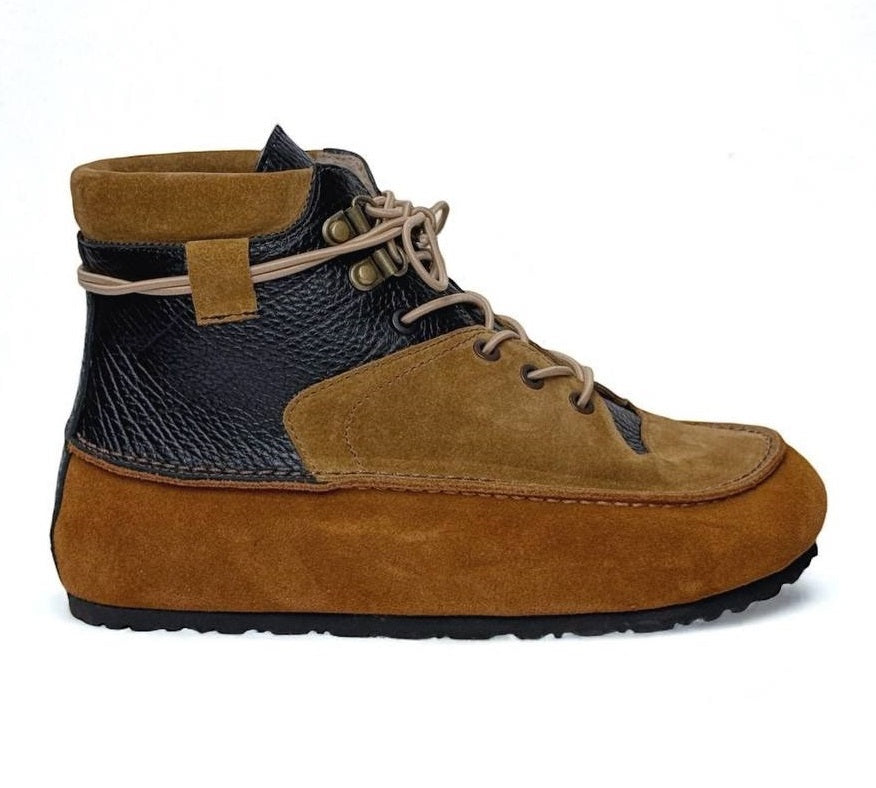 BOOTS KIONA