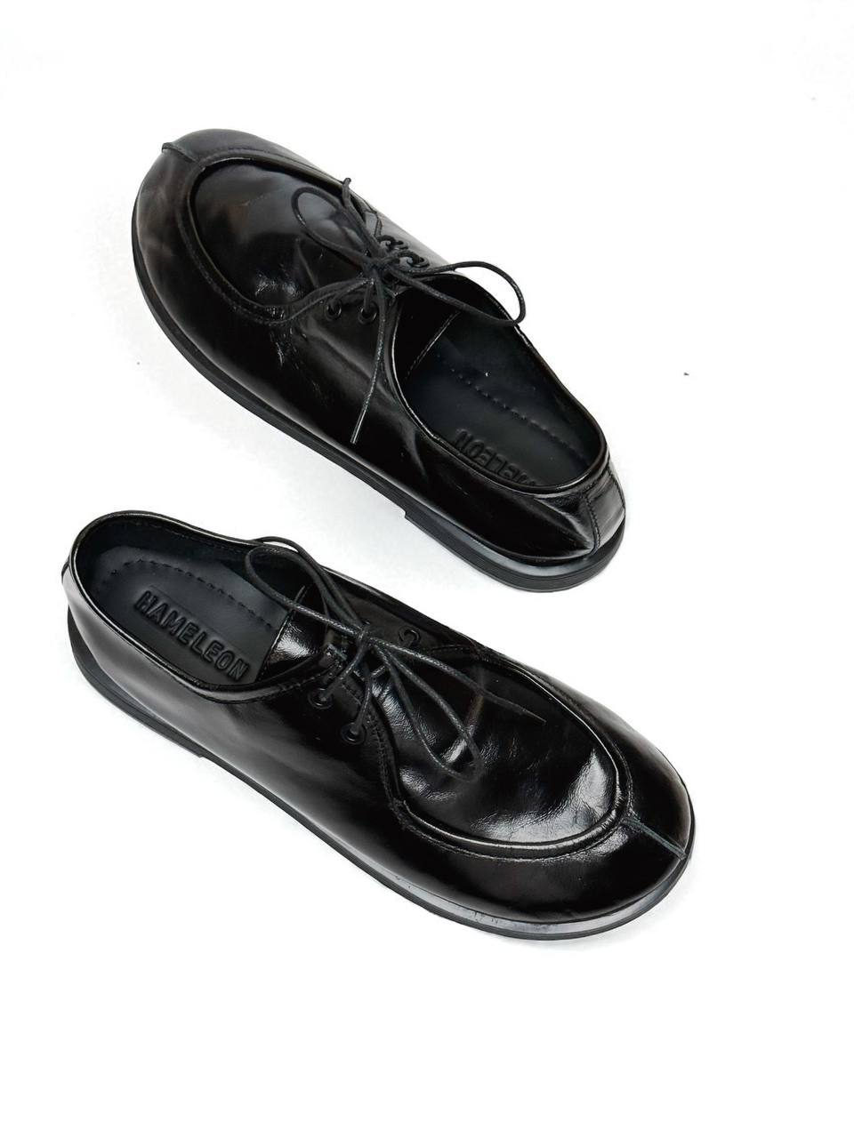 WALKER SHOES