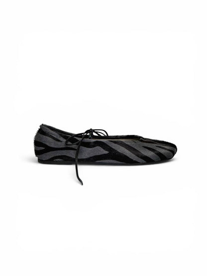 Side profile of Ballet Flats Eclipse in Italian leather