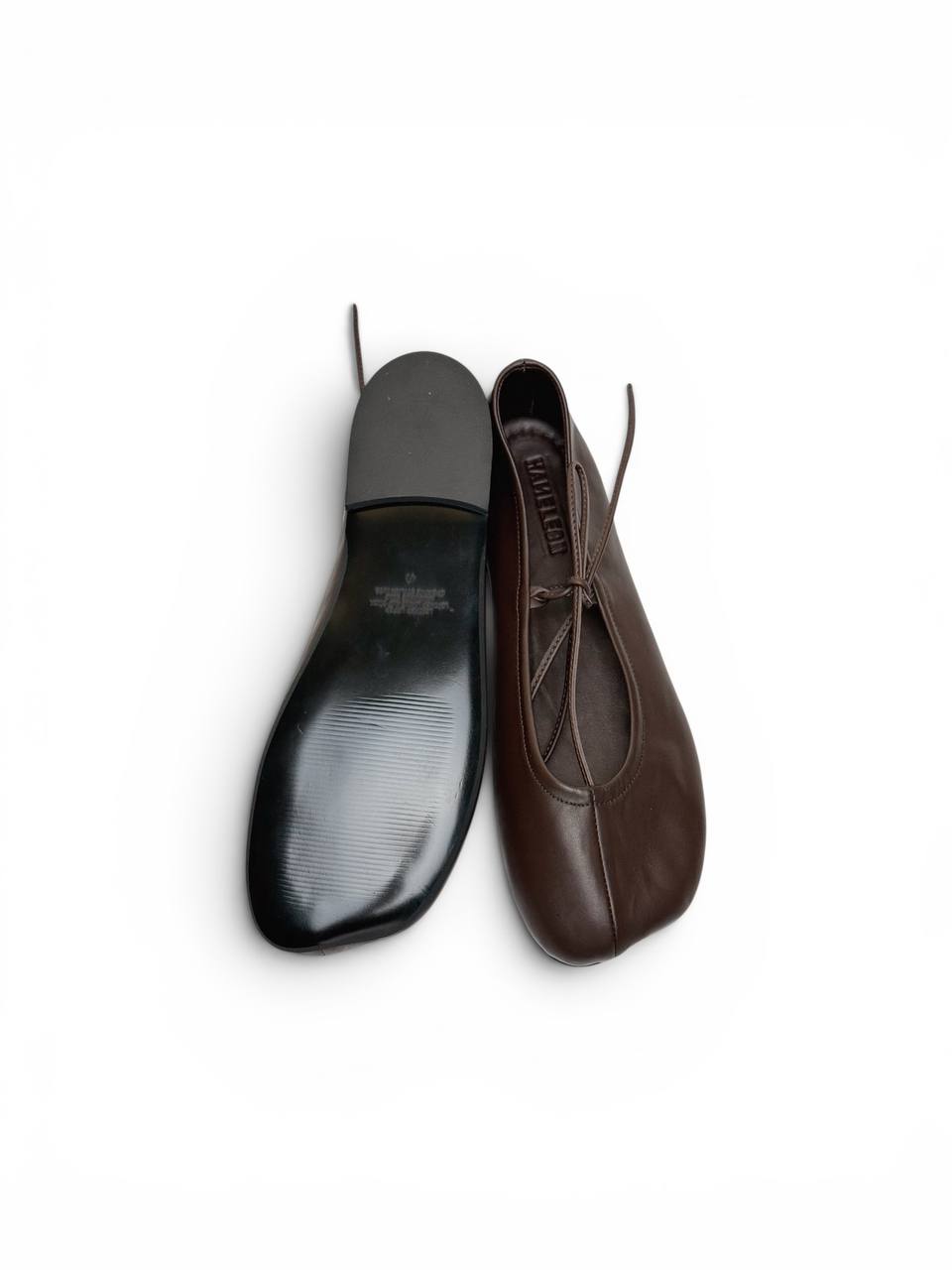 Leather ballet flats with durable outsole