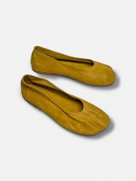 Leather ballet flats front view elegant refined style HAMELEONSHOES