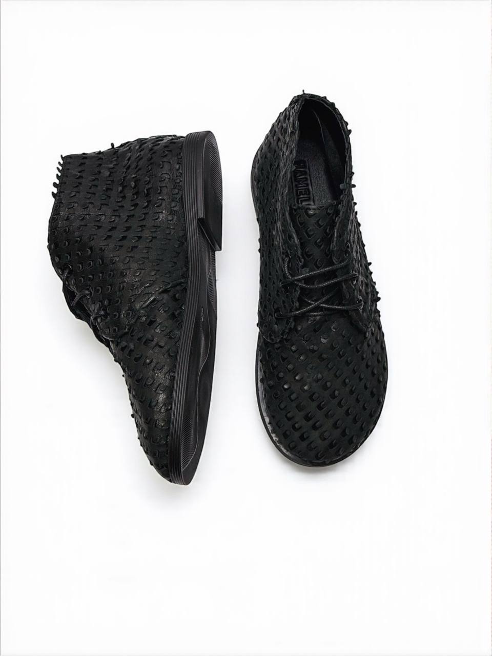 Desert boots Nomad sole detail HameleonShoes