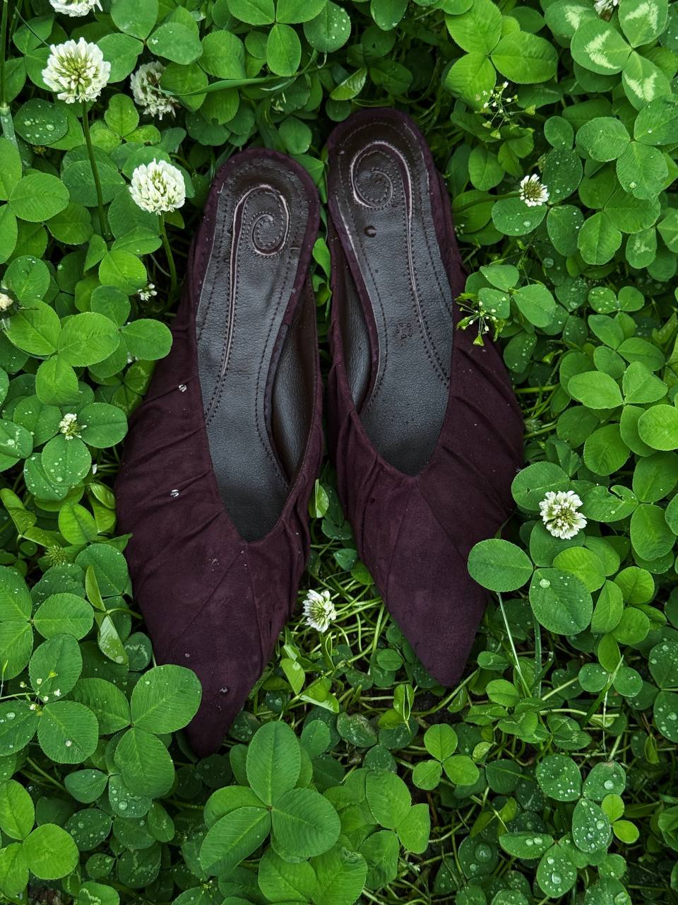 Elegant burgundy mule heels designed for versatile styling