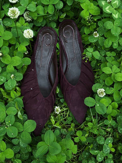 Elegant burgundy mule heels designed for versatile styling