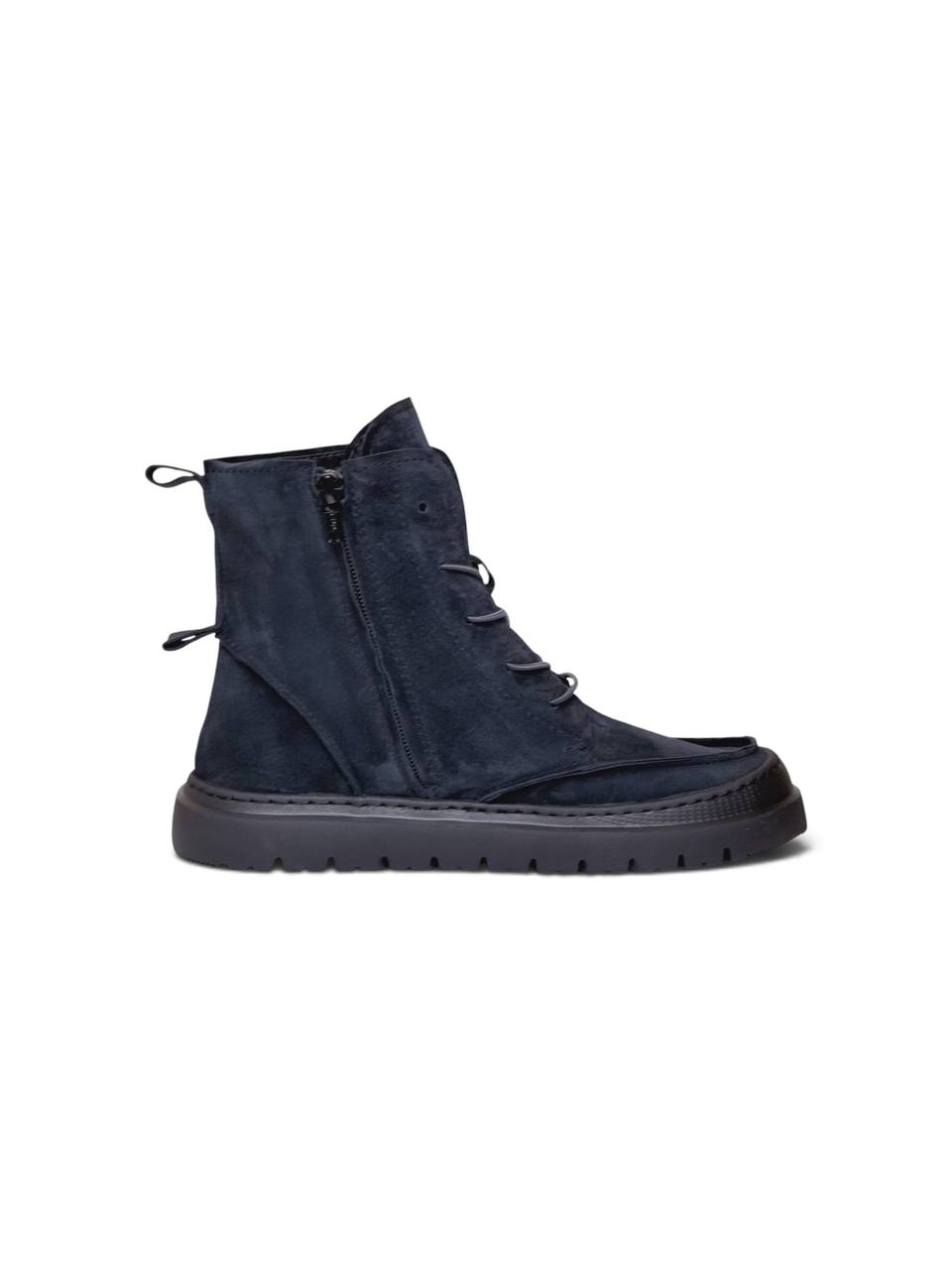 Boots Ink side view with lace-up front and zip