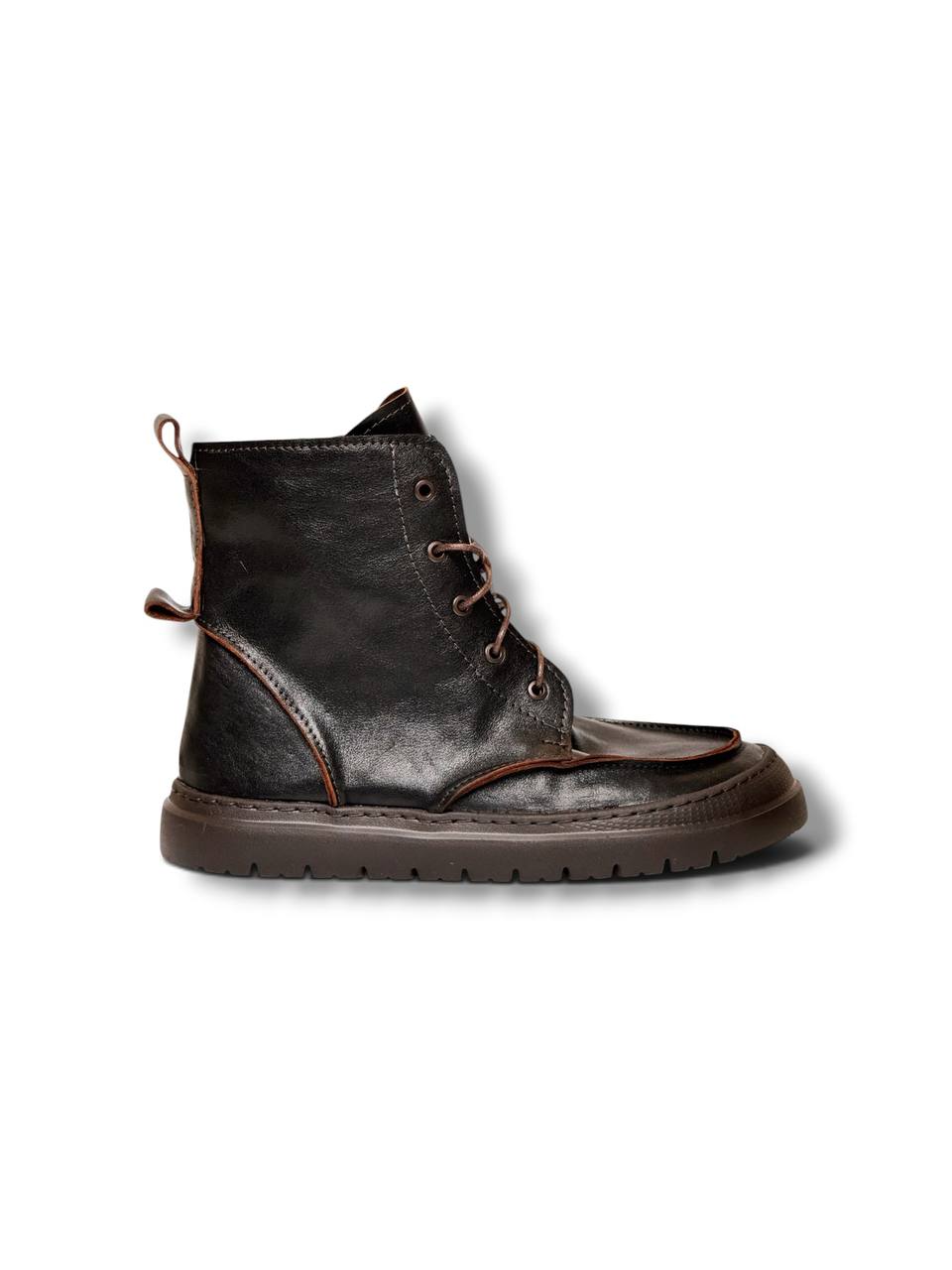 Leather boots Terra with thick textured EVA lug sole