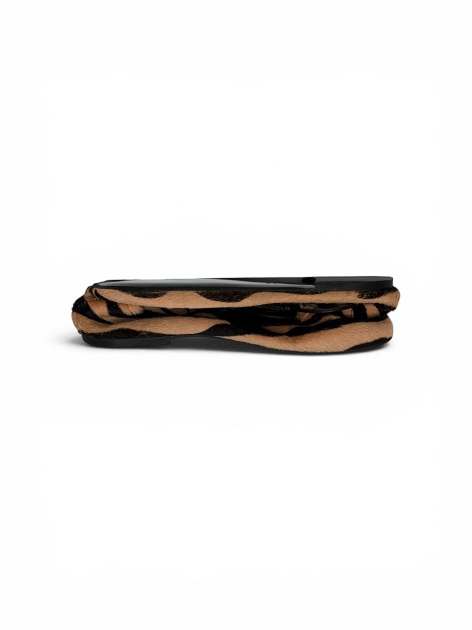 Women’s tiger print ballet flats side angle アニマル柄 シューズ