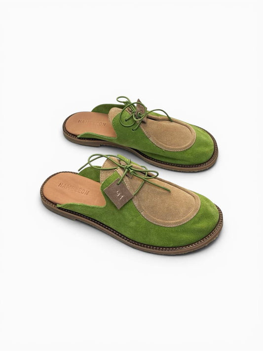 Handmade suede mules Twilly Moss by HameleonShoes ミニマル サボ