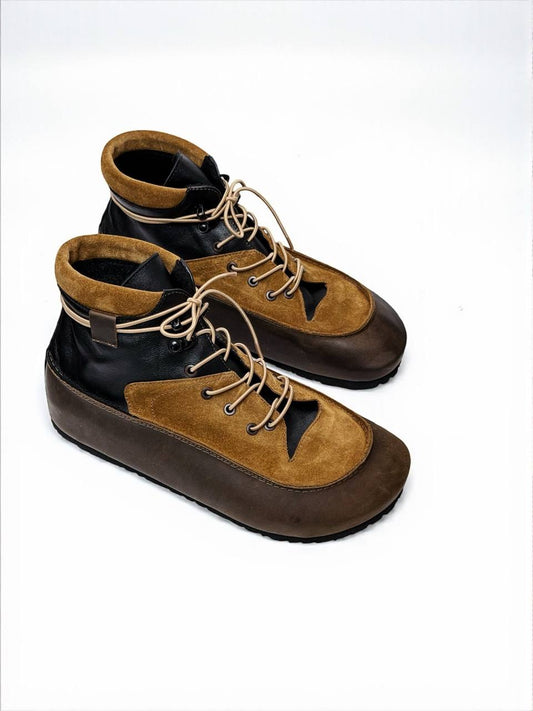 Handmade leather boots Kiona Ember front view HameleonShoes