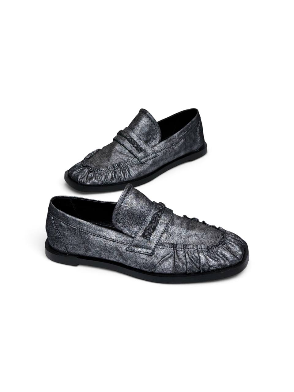 Metallic leather loafers Harry in dark silver by HAMELEON