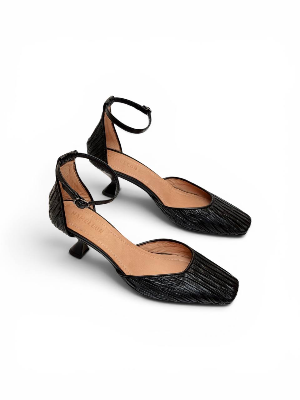 Handmade Onyx Pumps crafted from textured Italian leather with elegant ankle strap and 5 cm heel