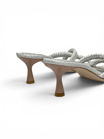 Close-up of Selena Pearl sculpted 5 cm heel on handmade white leather mules