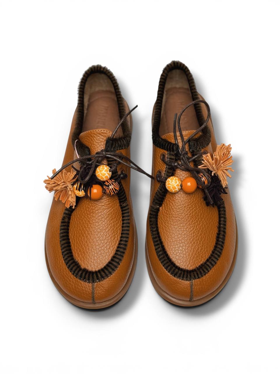 Tassel leather walkers top view design