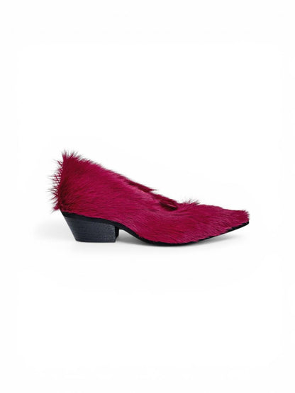 Side view velvet heels soft fur texture