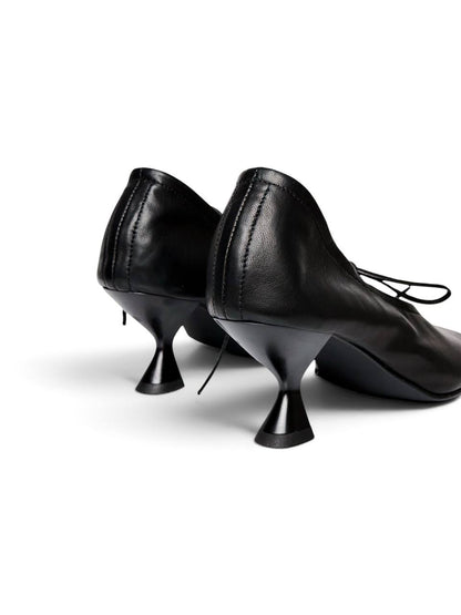 Black ballet flats Vesper with sculptural 5 cm heels